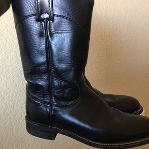 BRAND NEW Black Justen Ropers